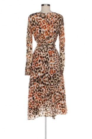 Ruha Guess, Méret M, Szín Sokszínű, Ár 35 749 Ft