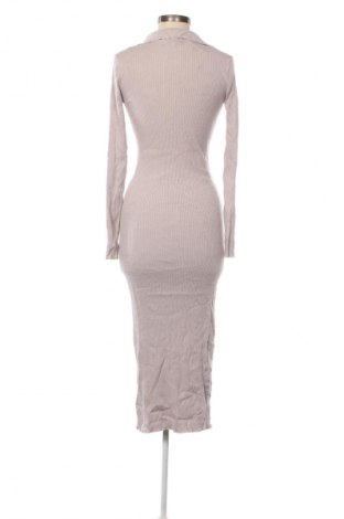 Šaty  H&M, Velikost M, Barva Šedá, Cena  109,00 Kč