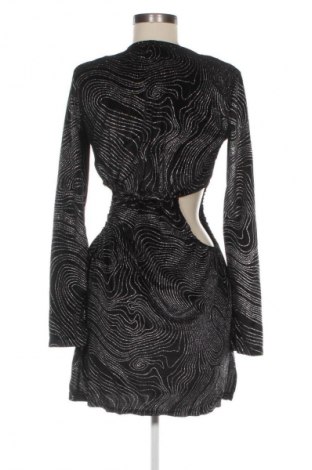 Šaty  H&M, Velikost M, Barva Vícebarevné, Cena  99,00 Kč