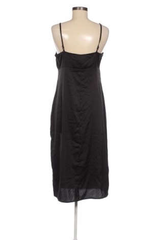 Šaty  H&M Divided, Velikost L, Barva Černá, Cena  149,00 Kč