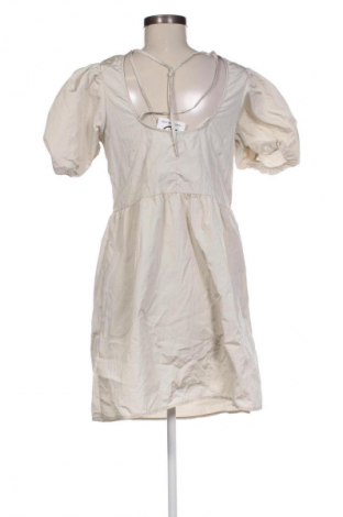 Šaty  H&M Divided, Velikost S, Barva Béžová, Cena  109,00 Kč