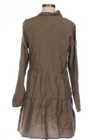 Рокля Janina, Размер M, Цвят Зелен, Цена 6,13 €