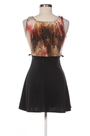 Ruha Kiah, Méret S, Szín Sokszínű, Ár 1 059 Ft