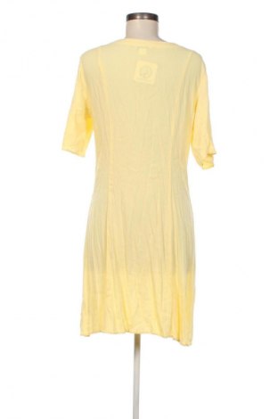 Šaty  Monki, Velikost M, Barva Žlutá, Cena  189,00 Kč