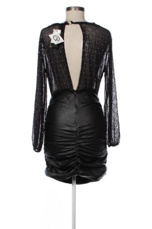 Ruha NEW COLLECTION, Méret M, Szín Fekete, Ár 7 259 Ft