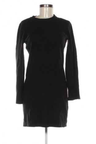 Рокля Numph, Размер S, Цвят Черен, Цена 4,60 €