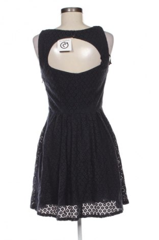 Φόρεμα ONLY, Μέγεθος S, Χρώμα Μπλέ, Τιμή 11,99 €