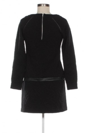 Kleid Piperlime, Größe M, Farbe Schwarz, Preis 2,99 €