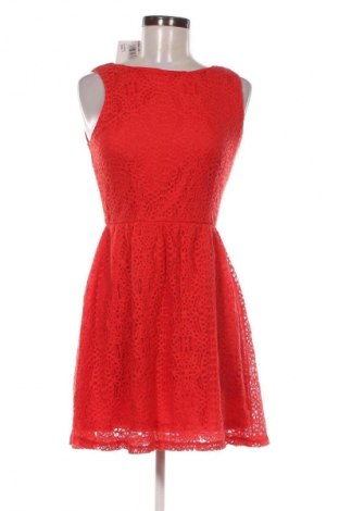Šaty  Promod, Velikost XS, Barva Červená, Cena  139,00 Kč