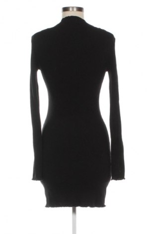 Kleid Review, Größe L, Farbe Schwarz, Preis 2,99 €