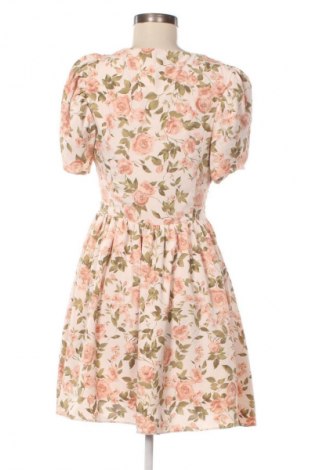 Šaty  SHEIN, Velikost M, Barva Vícebarevné, Cena  349,00 Kč