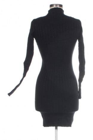 Ruha SHEIN, Méret M, Szín Fekete, Ár 959 Ft