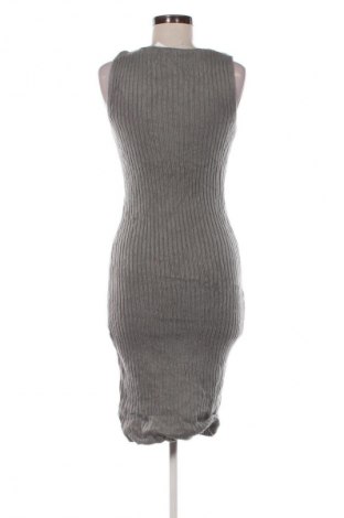 Šaty  SHEIN, Velikost M, Barva Šedá, Cena  289,00 Kč