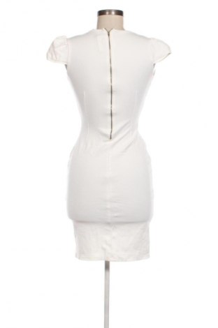 Šaty  Shasa, Velikost S, Barva Krémová, Cena  258,00 Kč