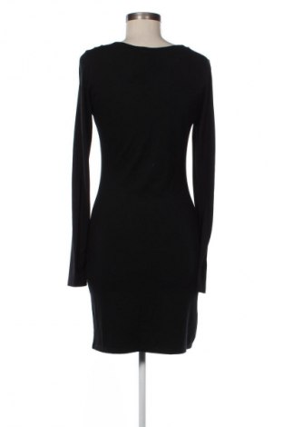 Šaty  Sisters Point, Velikost M, Barva Černá, Cena  129,00 Kč