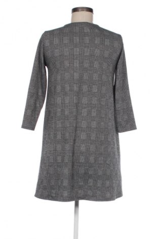 Ruha Stradivarius, Méret M, Szín Sokszínű, Ár 2 039 Ft