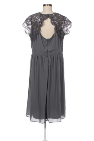 Kleid TFNC London, Größe XXL, Farbe Grau, Preis € 13,99