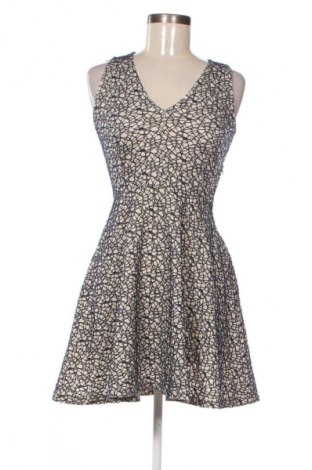 Ruha TFNC London, Méret S, Szín Sokszínű, Ár 3 959 Ft