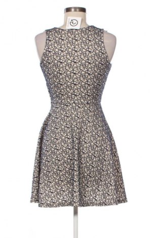 Ruha TFNC London, Méret S, Szín Sokszínű, Ár 3 959 Ft