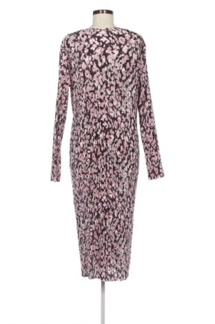 Kleid Taifun, Größe M, Farbe Mehrfarbig, Preis 13,99 €