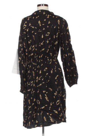 Kleid Taifun, Größe M, Farbe Mehrfarbig, Preis € 38,99