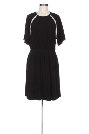 Ruha Taifun, Méret L, Szín Fekete, Ár 17 699 Ft