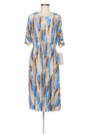 Ruha Taifun, Méret M, Szín Sokszínű, Ár 20 719 Ft