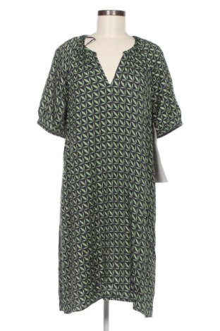 Ruha Taifun, Méret M, Szín Sokszínű, Ár 21 719 Ft