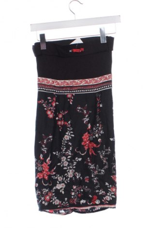 Šaty  Tina R, Velikost S, Barva Vícebarevné, Cena  49,00 Kč