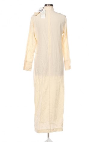 Rochie Trendyol, Mărime M, Culoare Bej, Preț 61,99 Lei