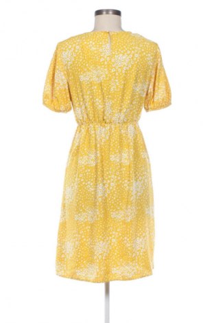 Ruha Tu, Méret M, Szín Sokszínű, Ár 2 000 Ft