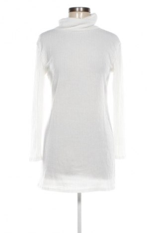 Ruha Unbranded, Méret M, Szín Fehér, Ár 1 749 Ft