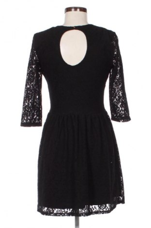 Ruha Unbranded, Méret M, Szín Fekete, Ár 2 039 Ft