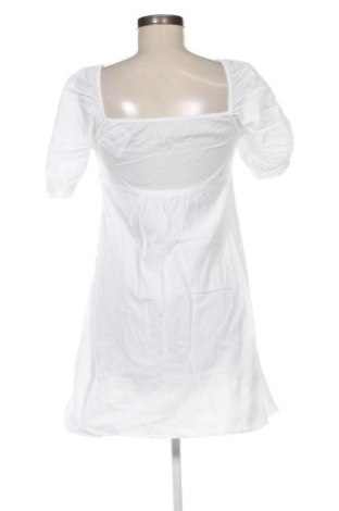 Ruha Unbranded, Méret XS, Szín Fehér, Ár 2 799 Ft