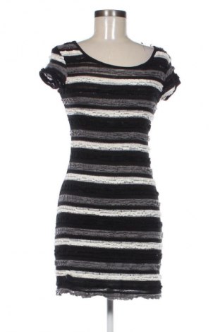 Ruha Unbranded, Méret M, Szín Sokszínű, Ár 3 259 Ft