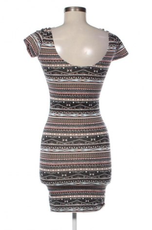 Šaty  Unbranded, Velikost XS, Barva Vícebarevné, Cena  179,00 Kč