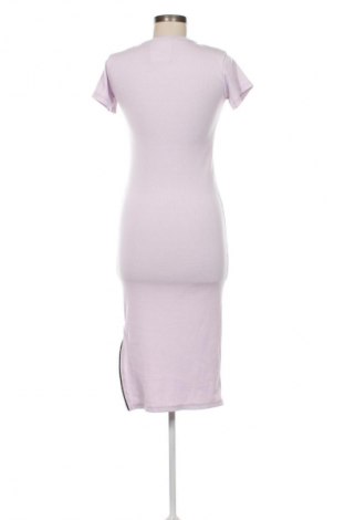 Φόρεμα Unbranded, Μέγεθος S, Χρώμα Βιολετί, Τιμή 19,29 €