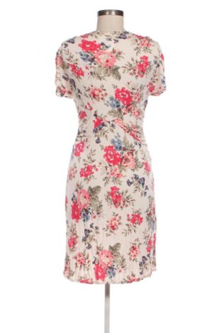 Ruha VILA, Méret S, Szín Sokszínű, Ár 2 000 Ft