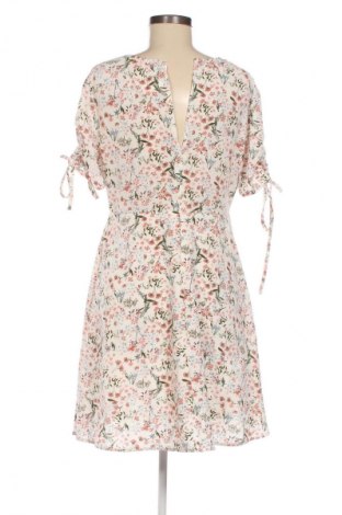 Šaty  Women, Velikost M, Barva Vícebarevné, Cena  109,00 Kč