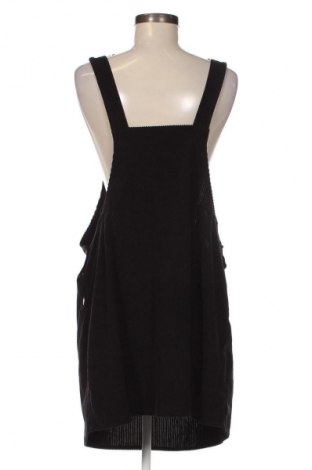 Latzkleid SHEIN, Größe M, Farbe Schwarz, Preis € 4,99