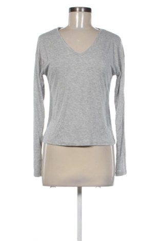Bluză de femei Stradivarius, Mărime S, Culoare Gri, Preț 52,49 Lei, #137805464