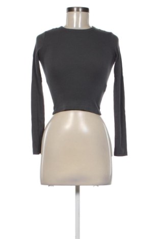 Női blúz Bershka, Méret XS, Szín Szürke, Ár 3 450 Ft, #137815771