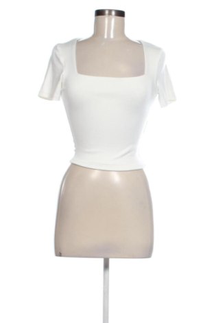 Bluză de femei Amisu, Mărime M, Culoare Alb, Preț 52,49 Lei, #137828296