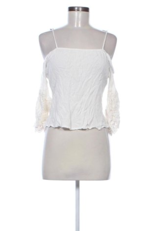 Bluză de femei Charlotte Russe, Mărime M, Culoare Alb, Preț 52,49 Lei, #137839818
