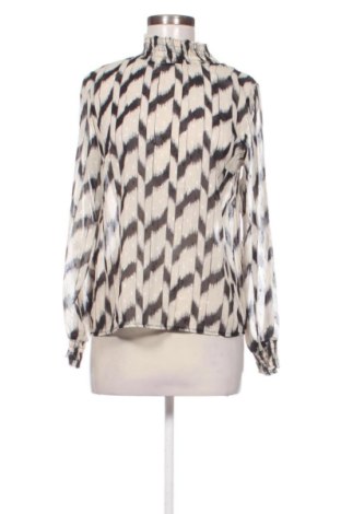 Bluză de femei Unbranded, Mărime M, Culoare Multicolor, Preț 52,49 Lei, #137842417