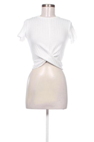 Dámská halenka Bershka, Velikost S, Barva Bílá, Cena  243,00 Kč, #137843303