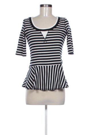 Bluzka damska Marc Cain Sports, Rozmiar M, Kolor Kolorowy, Cena 176,99 zł, #137852243