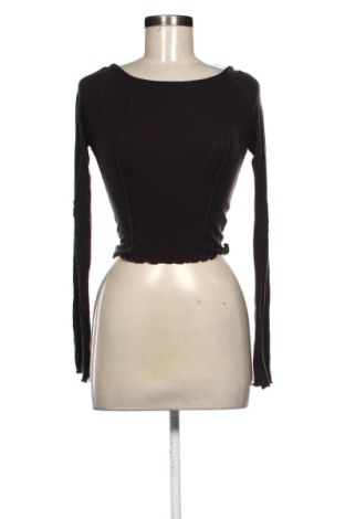 Női blúz Bershka, Méret XS, Szín Fekete, Ár 3 546 Ft, #137825533