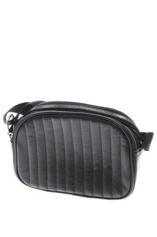 Дамска чанта Sinsay, Цвят Черен, Цена 11,00 €, #137829554