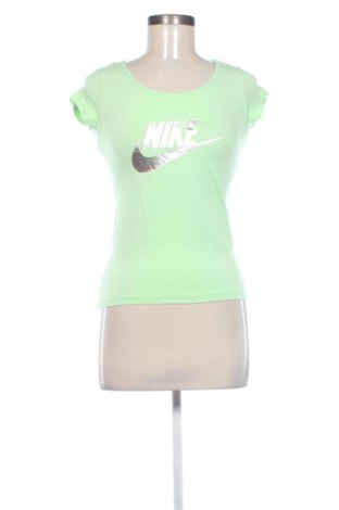 Női póló Nike, Méret M, Szín Zöld, Ár 5 439 Ft, #137846395